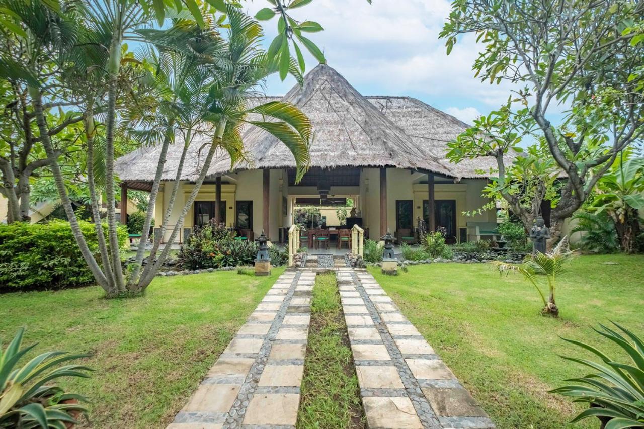 Amertha Bali Villas Pemuteran Extérieur photo